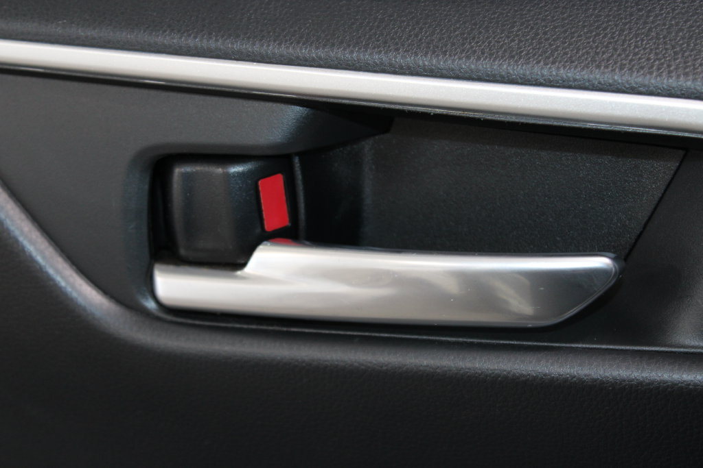 Used 2023 Toyota RAV4 XLE FWD image 38