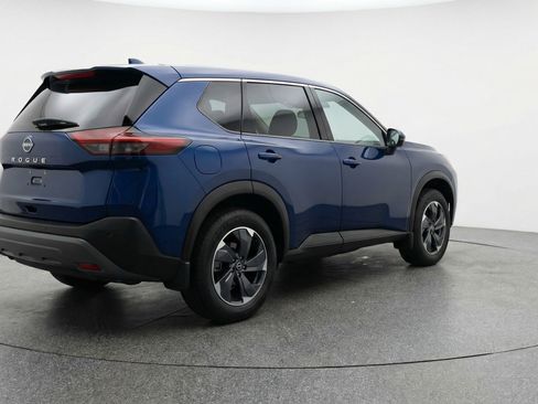 Used 2025 Nissan Rogue SV FWD image 9