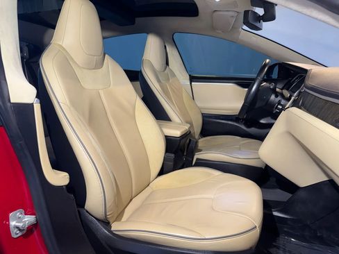 Used 2013 Tesla Model S Performance RWD image 24