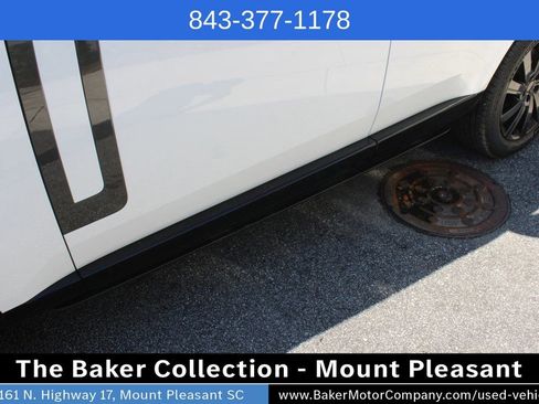 Used 2023 Land Rover Range Rover SE AWD/4WD image 17