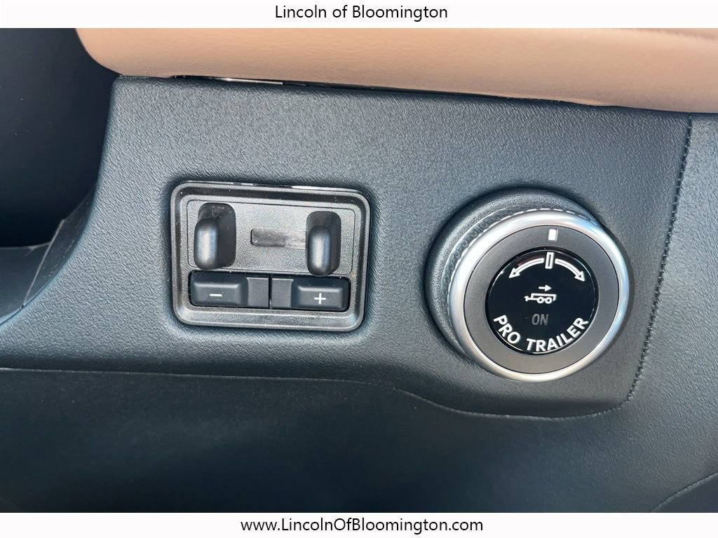 New 2025 Lincoln Navigator L Black Label AWD/4WD image 45
