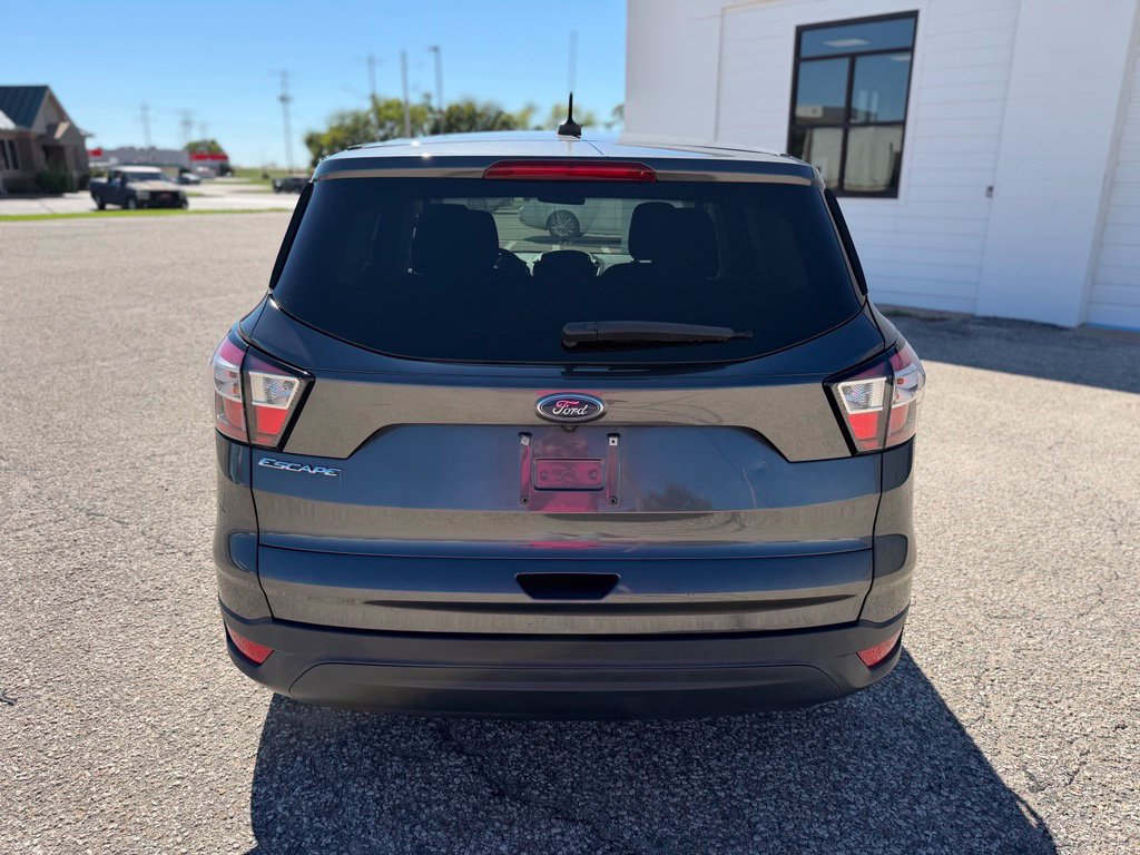 Used 2018 Ford Escape S FWD image 4