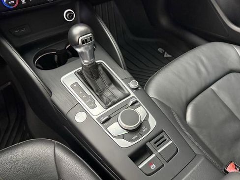 Used 2017 Audi A3 e-tron Premium image 20