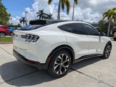 Used 2023 Ford Mustang Mach-E Premium AWD/4WD image 4
