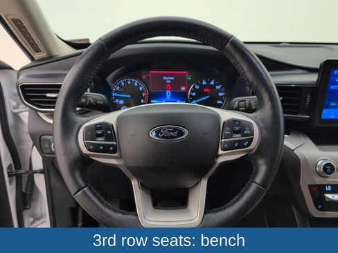 Used 2021 Ford Explorer XLT w/ Equipment Group 202A RWD image 34
