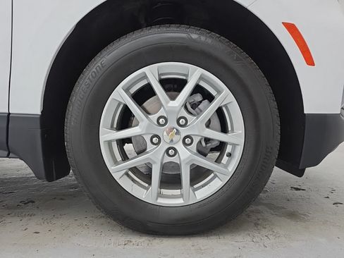 Used 2023 Chevrolet Equinox LT w/ LPO, Floor Liner Package AWD/4WD image 19