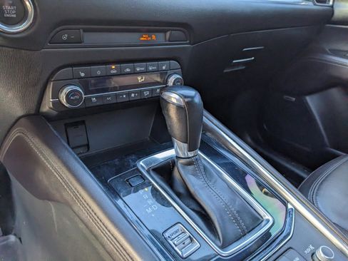 Used 2019 MAZDA CX-5 Signature image 22