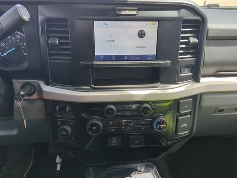 New 2025 Ford F350 XLT w/ FX4 Off-Road Package AWD/4WD image 14