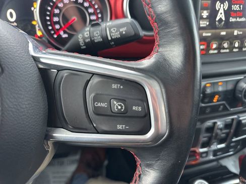 Used 2020 Jeep Wrangler Unlimited Rubicon w/ Dual Top Group image 25