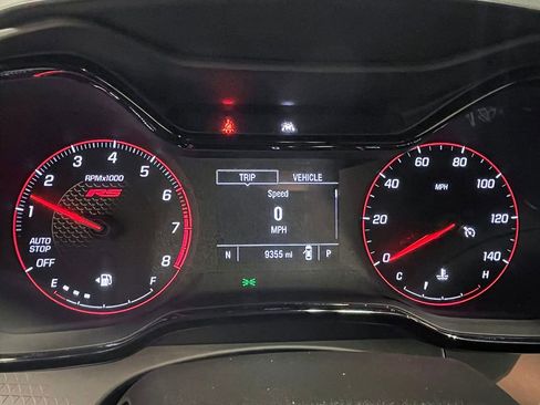 Used 2024 Chevrolet Trax RS w/ Driver Confidence Package FWD image 27