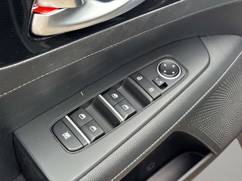 Used 2023 Kia Forte GT-Line w/ GT-Line Premium Package image 23