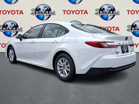 New 2026 Toyota Camry LE w/ Convenience Package FWD image 7