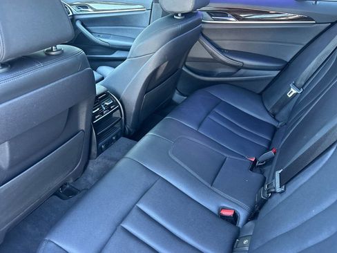 Used 2018 BMW 530i image 15