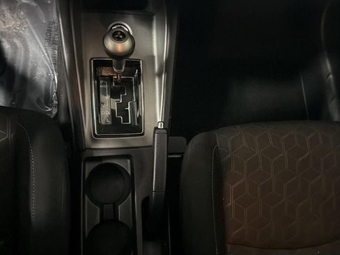 Used 2023 Mitsubishi Outlander Sport ES image 21