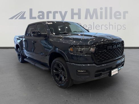 New 2026 RAM 1500 Big Horn AWD/4WD image 7