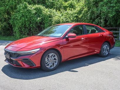Used 2024 Hyundai Elantra SEL