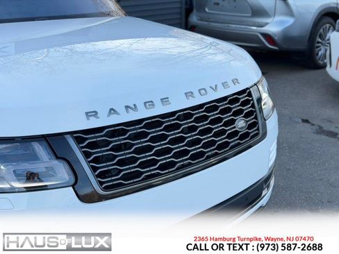 Used 2021 Land Rover Range Rover image 9