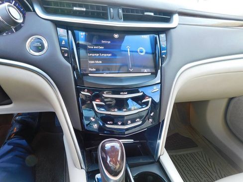 Used 2014 Cadillac XTS Luxury w/ Driver Awareness Package FWD image 24