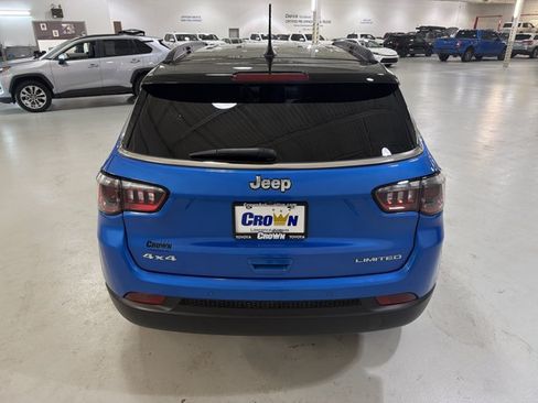Used 2025 Jeep Compass Limited AWD/4WD image 8