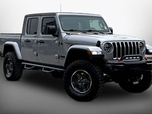 Used 2020 Jeep Gladiator Sport w/ Quick Order Package 24S AWD/4WD image 3