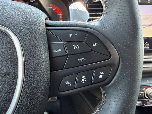 Used 2021 Dodge Durango SRT Hellcat w/ Technology Group AWD/4WD image 14