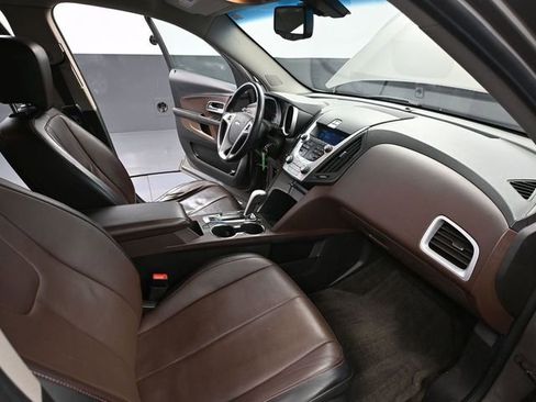 Used 2011 Chevrolet Equinox LT w/ Chrome Appearance Package image 44