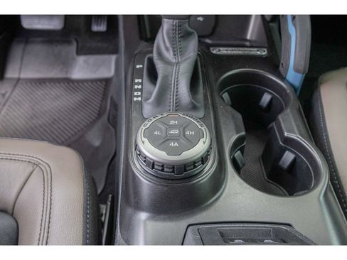 Used 2022 Ford Bronco Wildtrak AWD/4WD image 27