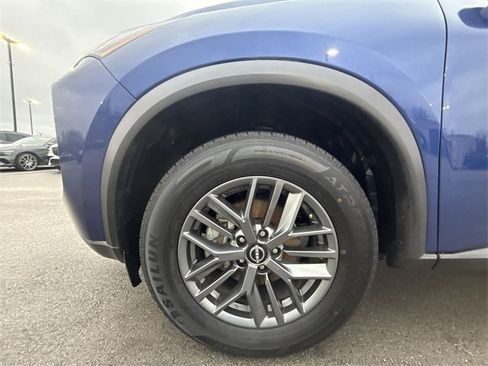 Certified 2023 Nissan Rogue S image 10