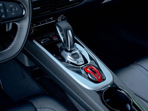 New 2026 Lotus Emira SE image 4