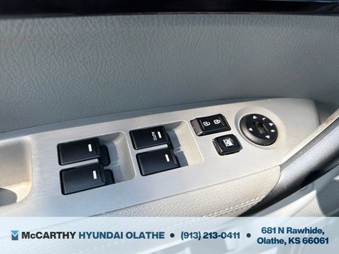 Used 2012 Kia Sorento LX w/ Convenience Pkg FWD image 28