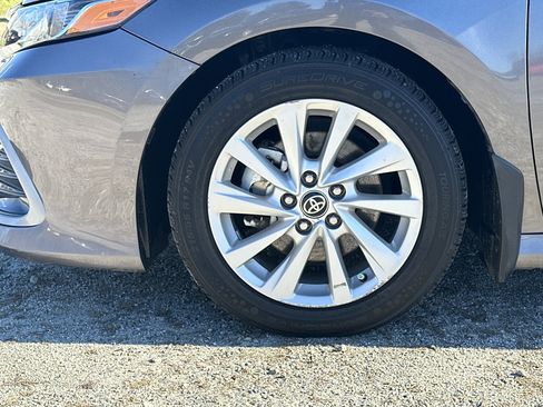 Used 2024 Toyota Camry LE image 11