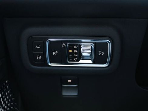 New 2026 Lincoln Nautilus Reserve AWD/4WD image 40