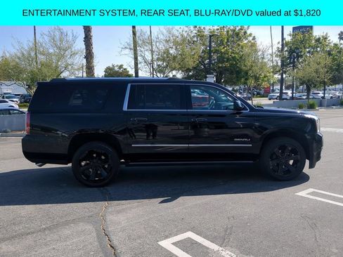 Used 2020 GMC Yukon XL Denali AWD/4WD image 9