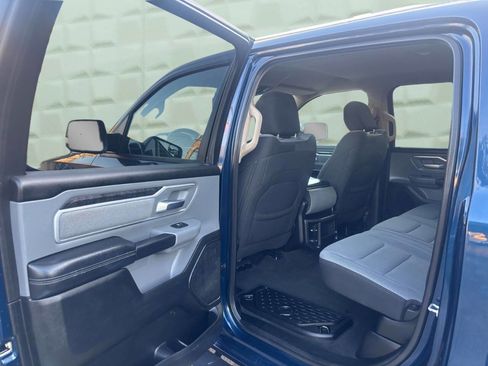 Used 2020 RAM 1500 Big Horn RWD image 17