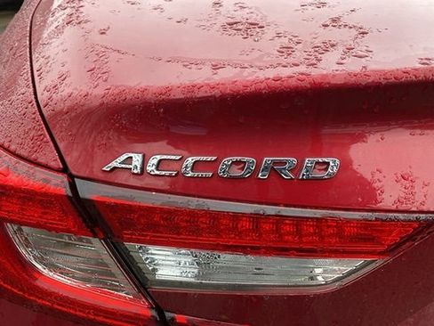 Used 2018 Honda Accord LX image 6