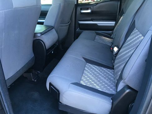 Used 2019 Toyota Tundra SR5 AWD/4WD image 26