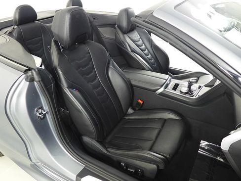 Used 2024 BMW 840i Convertible w/ Comfort Seating Package RWD image 22