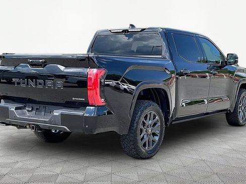 Used 2025 Toyota Tundra Platinum AWD/4WD image 5