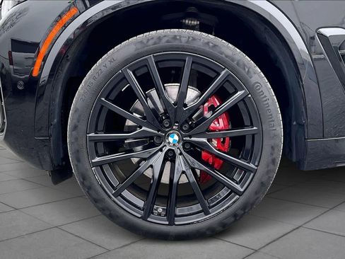 Used 2024 BMW X5 xDrive40i w/ Executive Package image 10