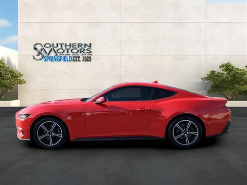 Used 2024 Ford Mustang Coupe RWD image 2