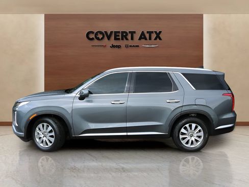 Used 2025 Hyundai Palisade SEL FWD image 2