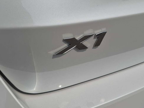 Used 2026 BMW X1 xDrive28i AWD/4WD image 12