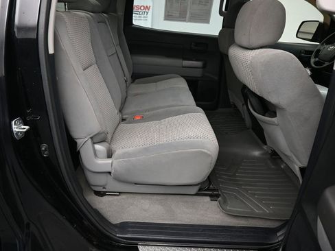 Used 2011 Toyota Tundra 4x4 CrewMax image 12