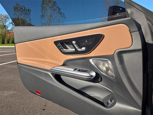 Used 2024 Mercedes-Benz CLE 450 4MATIC Coupe image 18