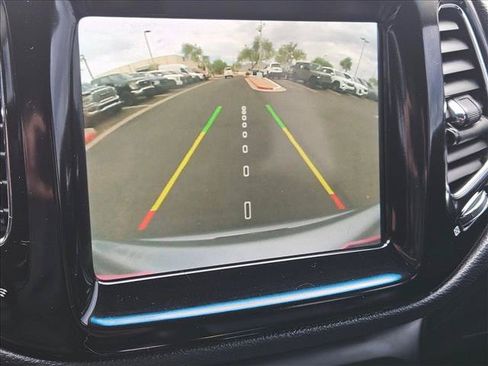 Used 2020 Jeep Compass Limited FWD image 14