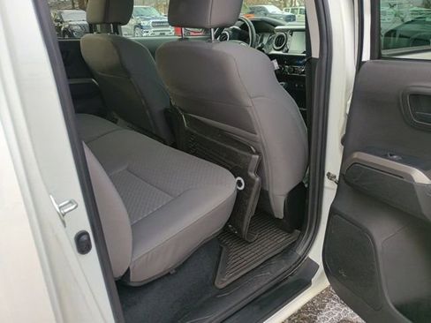 Used 2023 Toyota Tacoma SR5 image 15