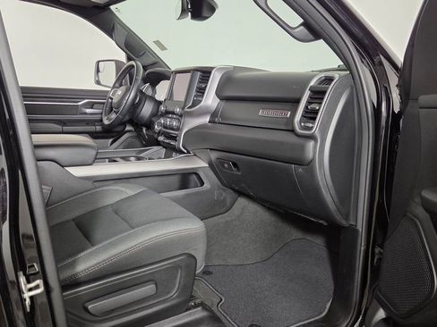 Used 2023 RAM 1500 Big Horn AWD/4WD image 32