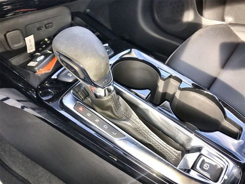 New 2026 Chevrolet Trax ACTIV w/ Sunroof Package image 18