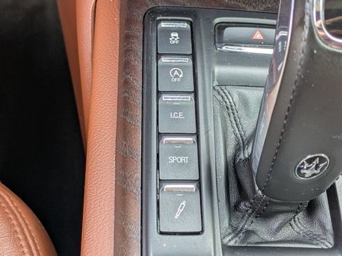 Used 2019 Maserati Quattroporte S RWD image 35