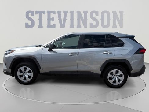 Certified 2025 Toyota RAV4 LE AWD/4WD image 2